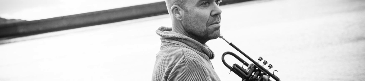 Andre Heuvelman's cover banner