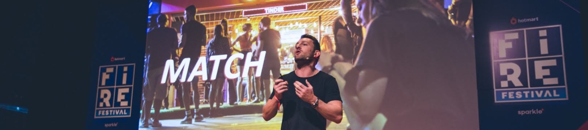 Andrea Iorio's cover banner