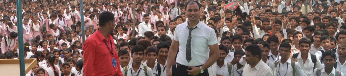 CA Mukesh Rajput's cover banner