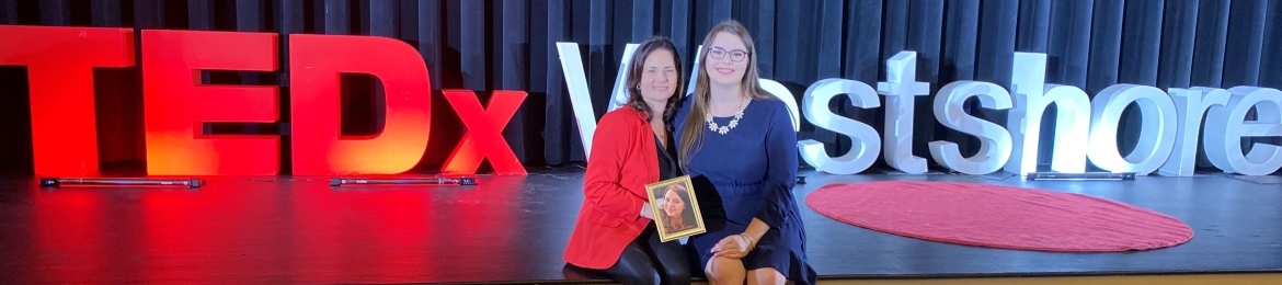 Effie Santos's cover banner