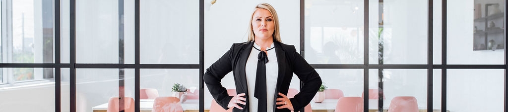 Kelly Elle's cover banner