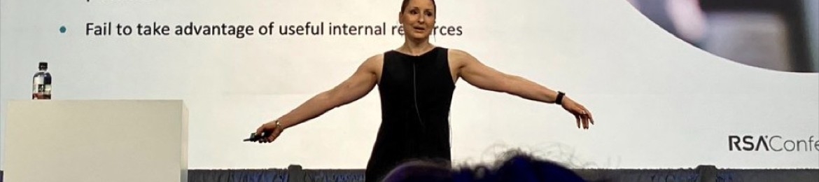 Lesley Carhart's cover banner