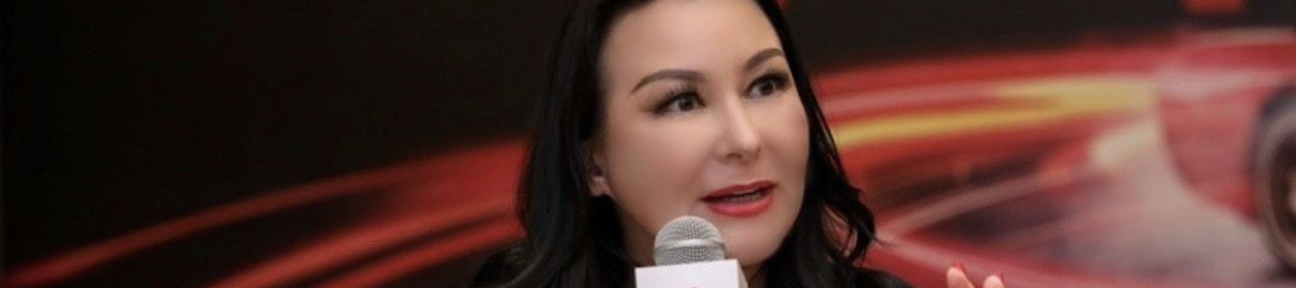 Martina Kwan's cover banner