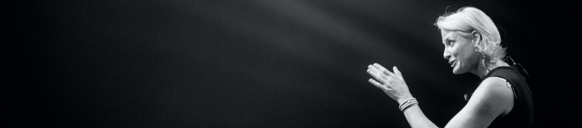 Nadja Muller's cover banner