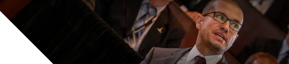 Roberto dos Reis Alvarez's cover banner