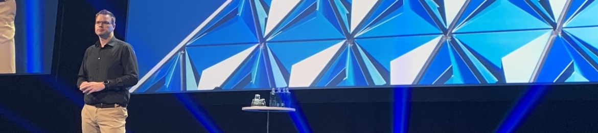 Tom Van de Wiele's cover banner