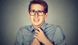 How Introverts Can Become Confident Public Speakers