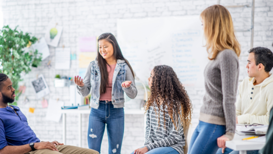 Developing Confidence in Oral Communication for Students