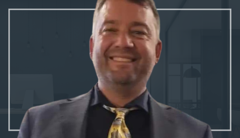 World of Speakers E.101:  Dustin Reynolds | Sailing through adversities