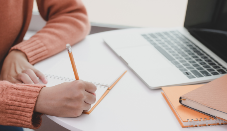 How to Write an Engaging Webinar Script