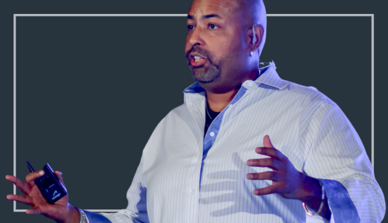 World of Speakers E.17 John Lawson  Own Your Story