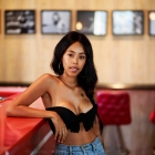 Tori Uptown's picture